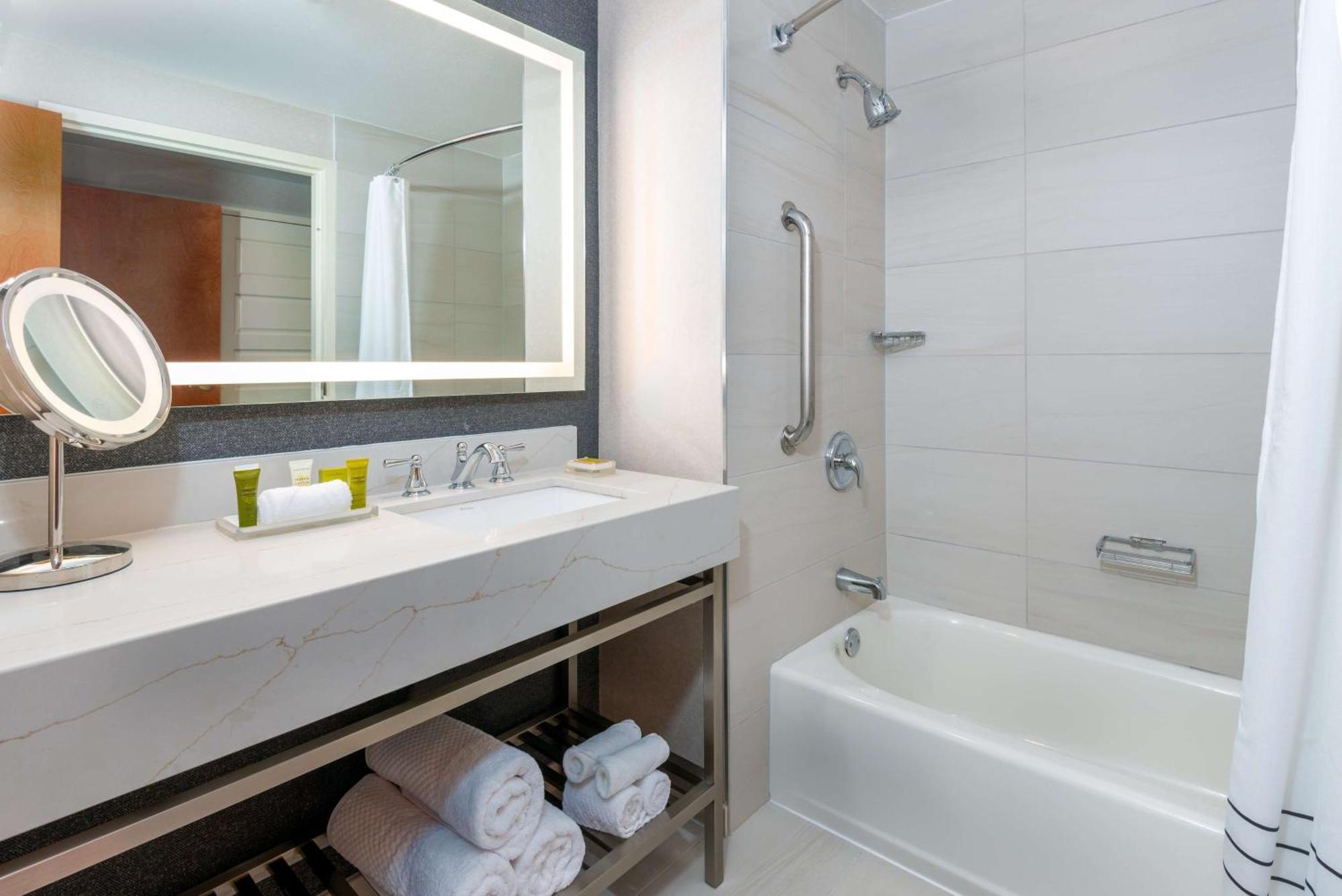 Hotel Hilton Airport