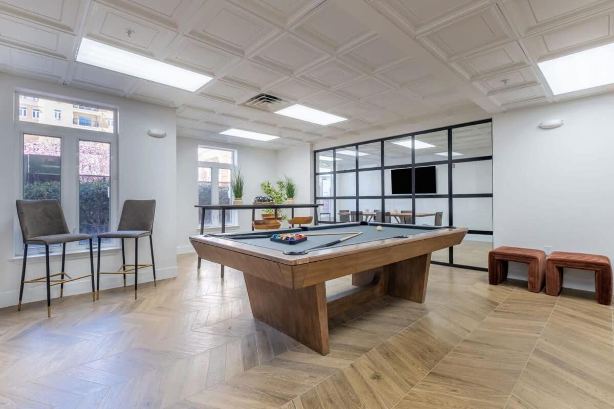 4b 2ba Luxury With Gym Apartment Charlotte