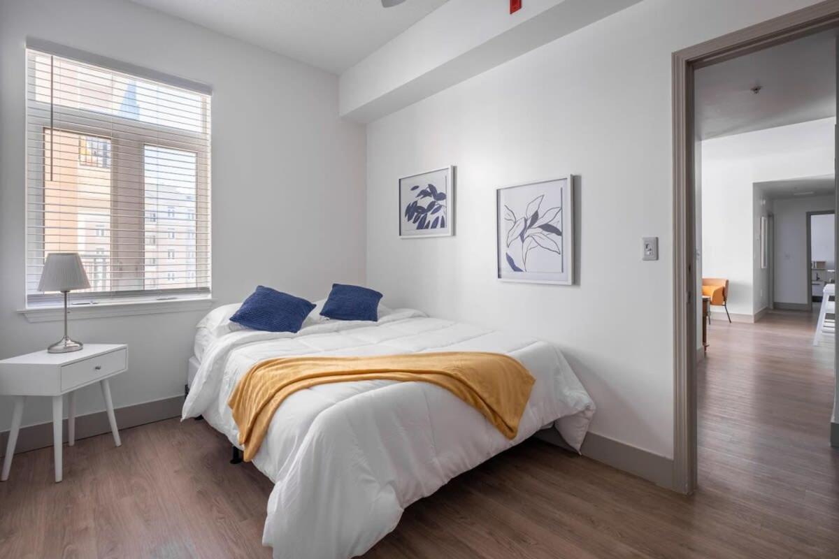 4b 2ba Luxury With Gym Apartment