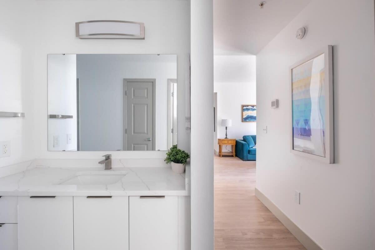 4b 2ba Luxury With Gym Apartment *