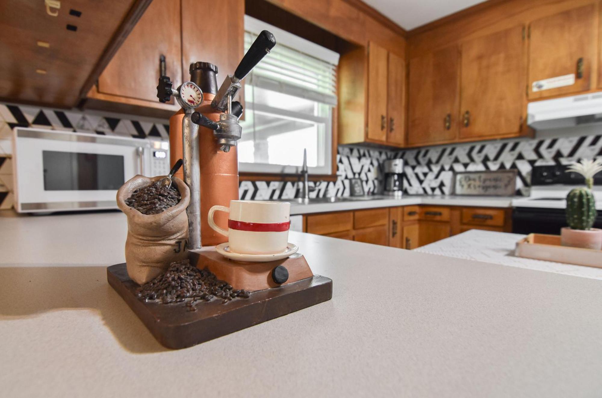 Cozy 2br 2ba 5 Min To 20 Min To Downtown Clt Holiday home