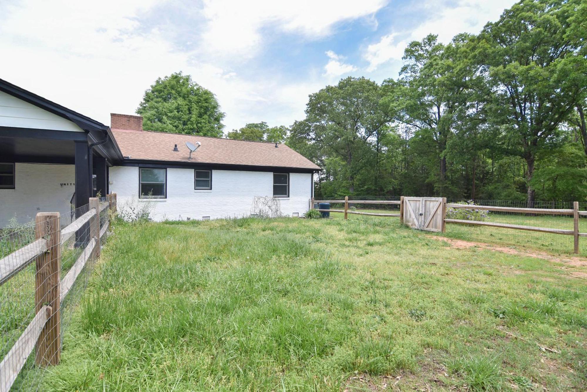 Cozy 2br 2ba 5 Min To 20 Min To Downtown Clt Holiday home