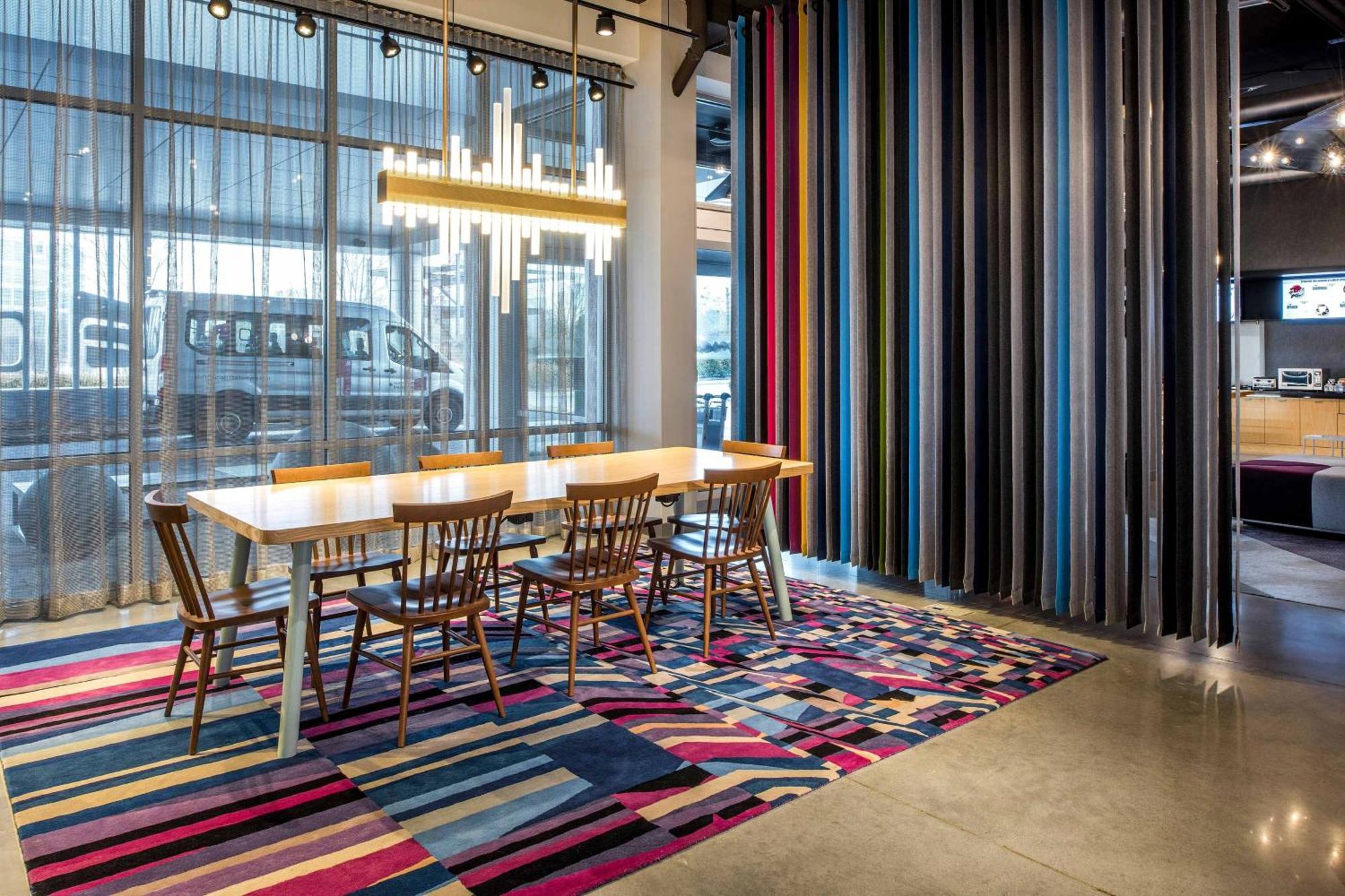 Aloft Ballantyne Hotel 3*