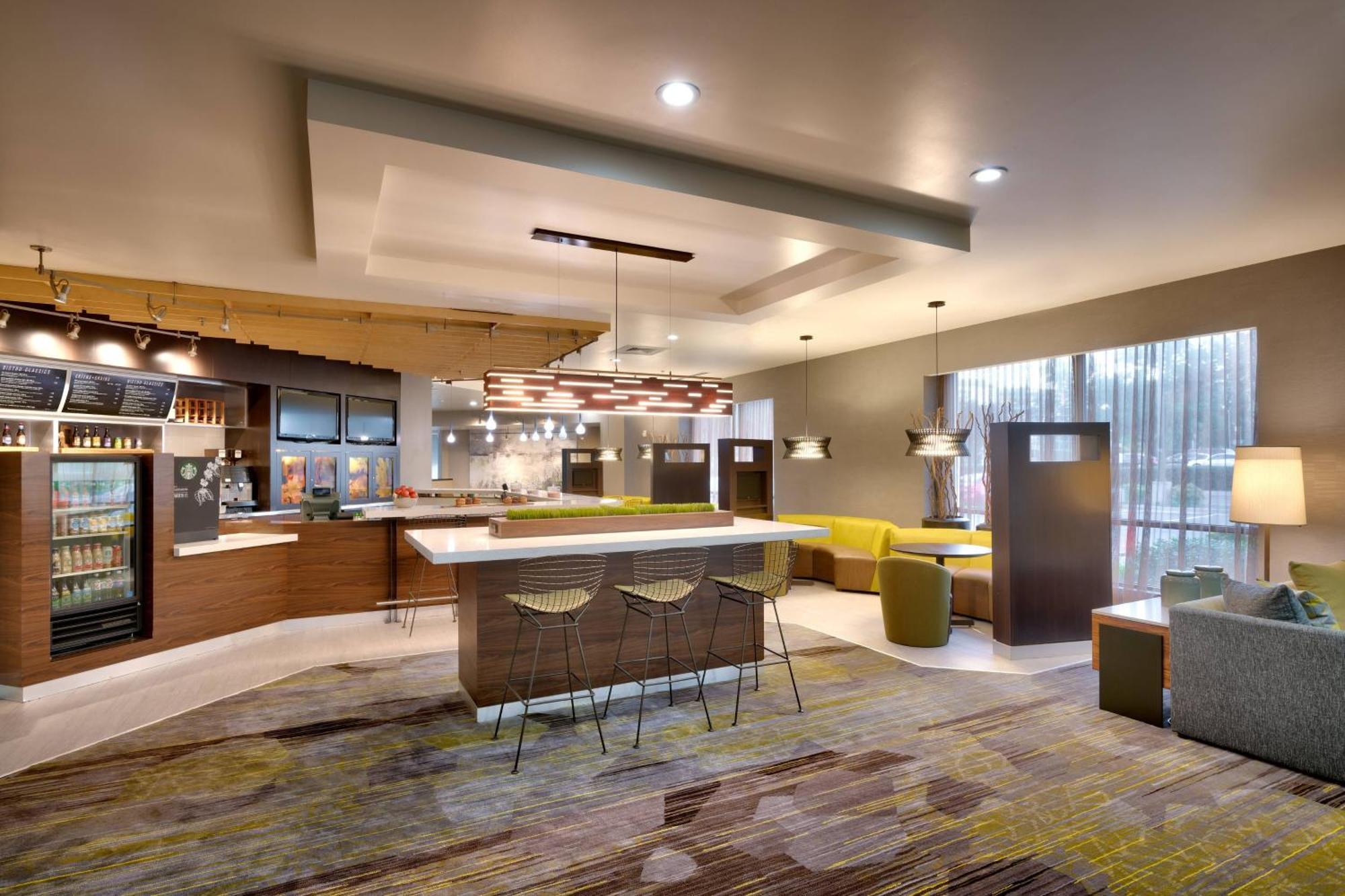 Courtyard By Marriott Charlotte Airport Loso