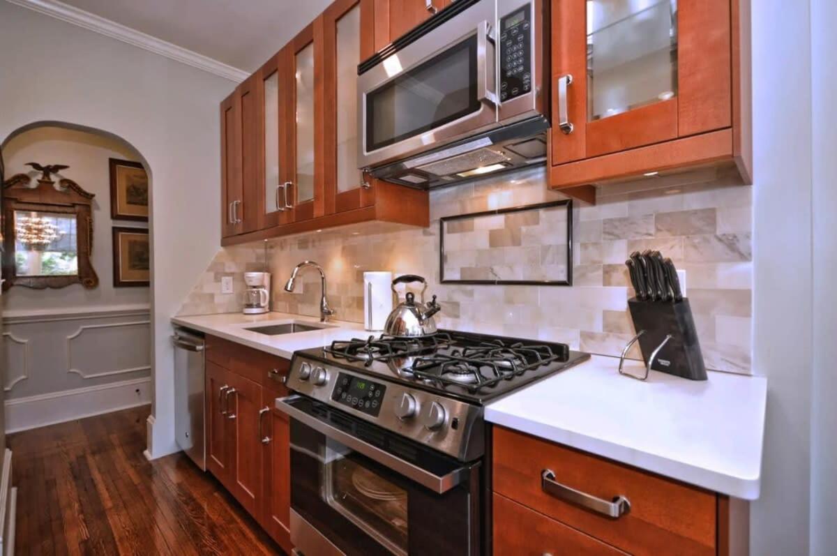 Holiday home 2 Bedroom In Myers Park With Comfortable Screened Porch *