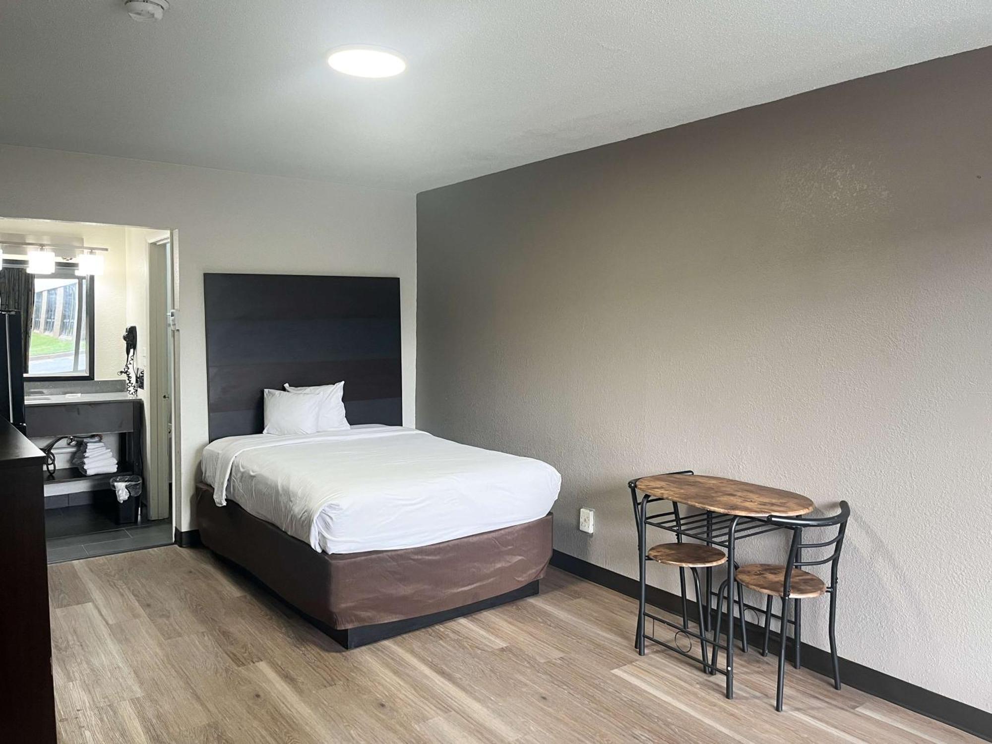 Sweet & Extended Inn