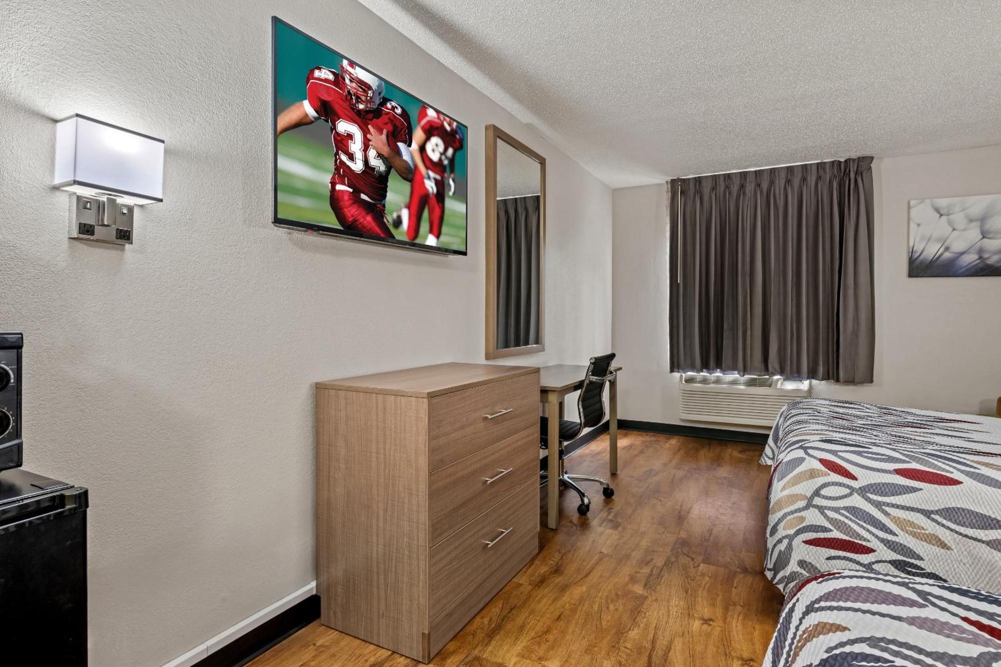Motel Red Roof - 2*