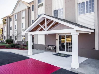 Candlewood - - Arrowood By Ihg Hotel 2*