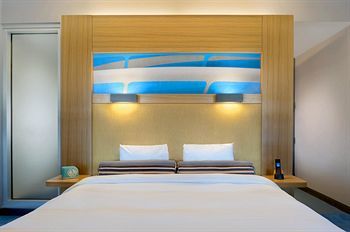 Aloft Ballantyne 3* Charlotte