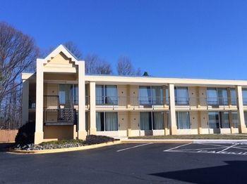 Motel Red Roof - Airport Charlotte