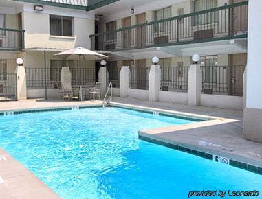 Motel Super 8 By Wyndham Downtown Area Charlotte