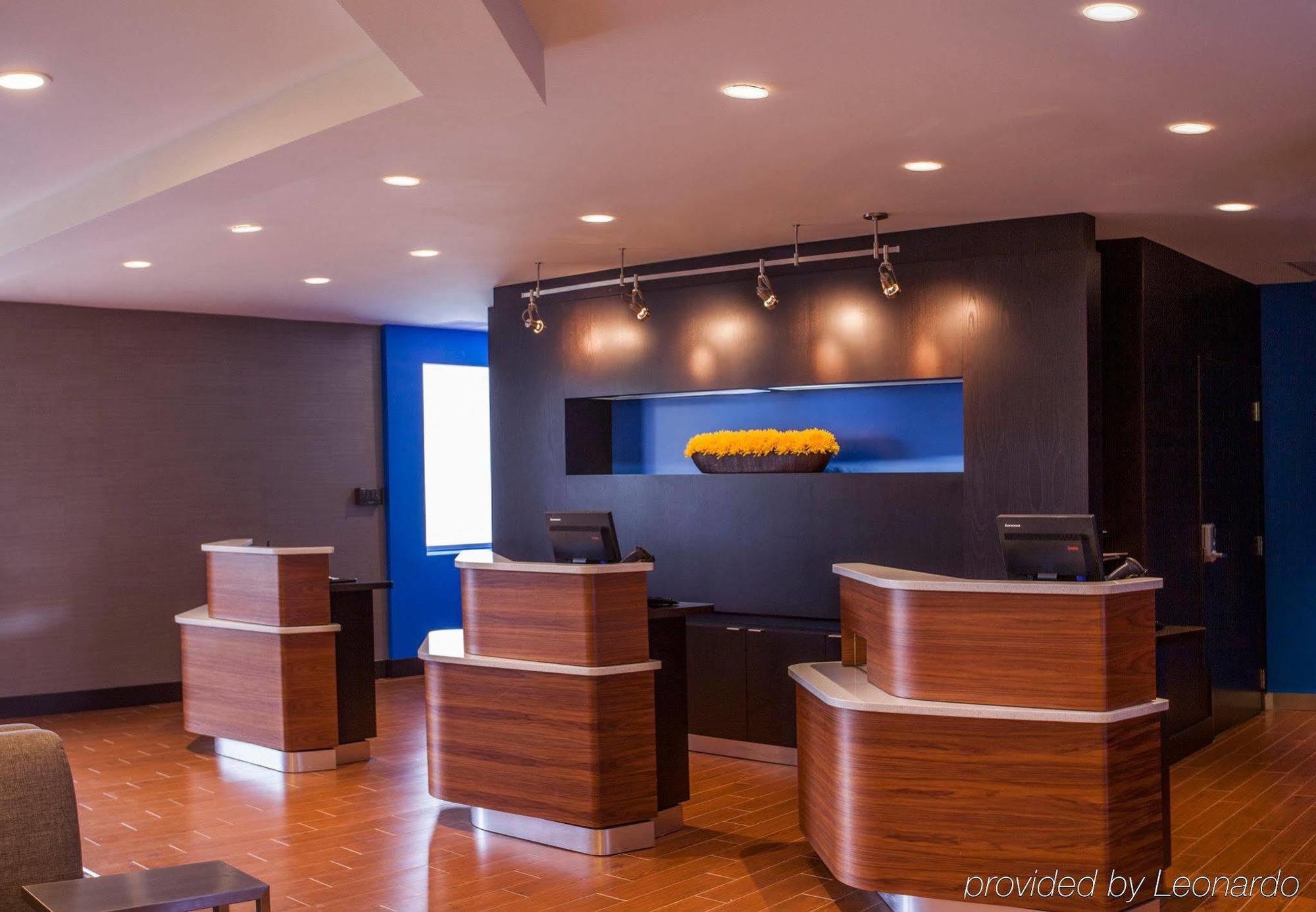 Hotel Courtyard By Marriott Charlotte Airport Loso 3*