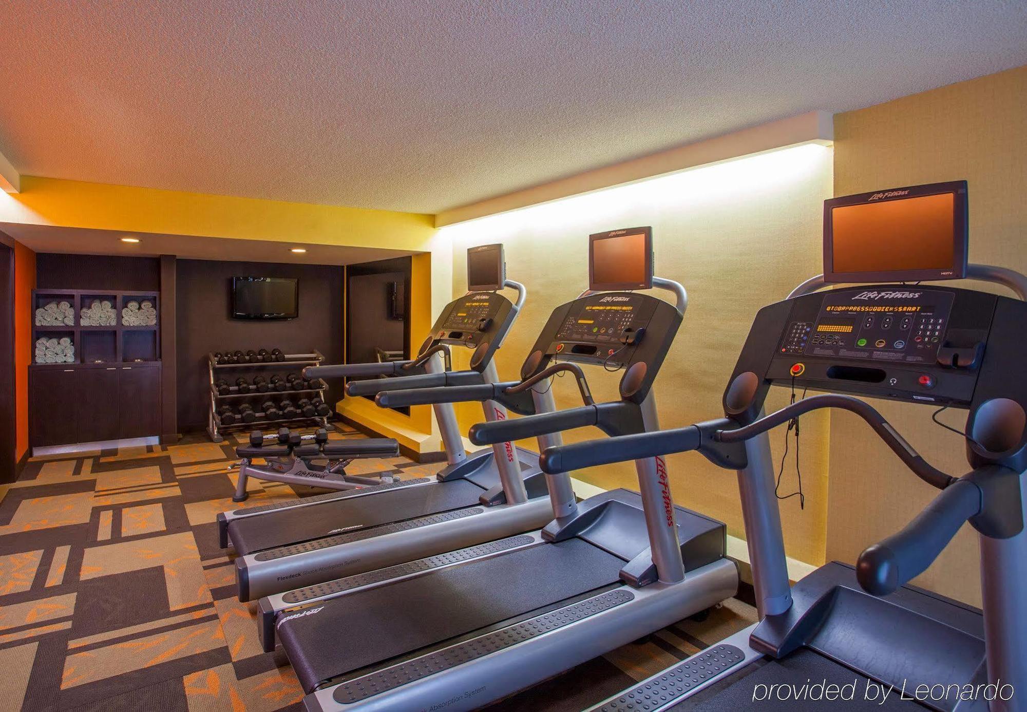 Courtyard By Marriott Charlotte Airport Loso Hotel Charlotte