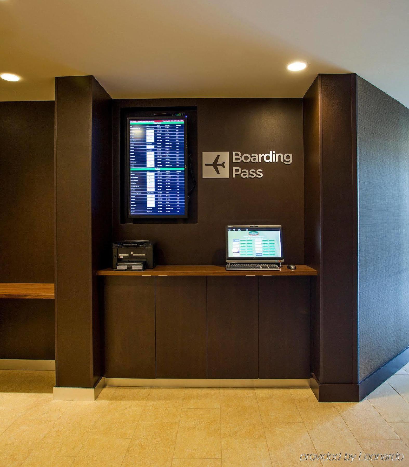 Hotel Courtyard By Marriott Charlotte Airport Loso 3*