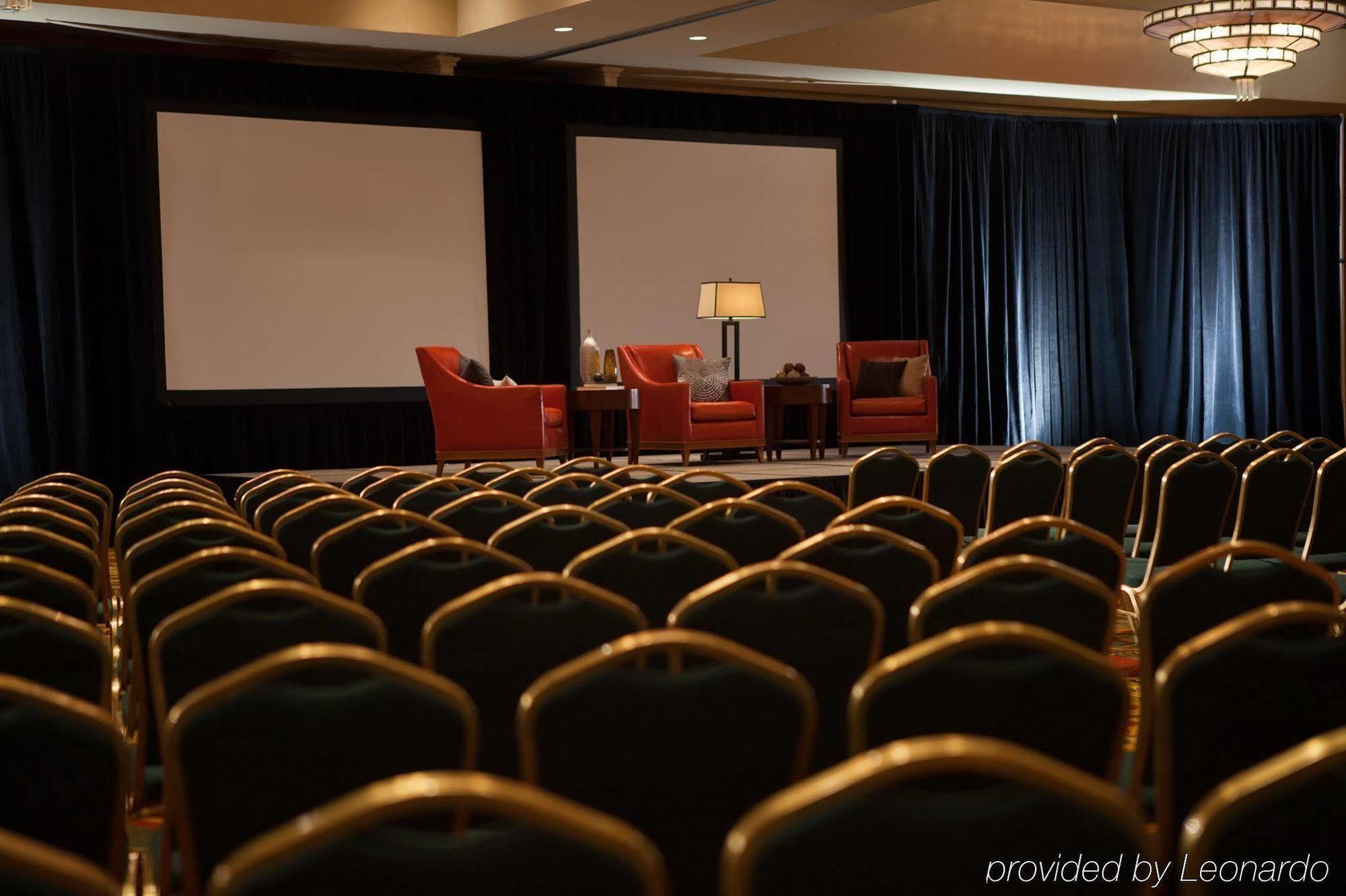 Hilton Airport 4* Charlotte