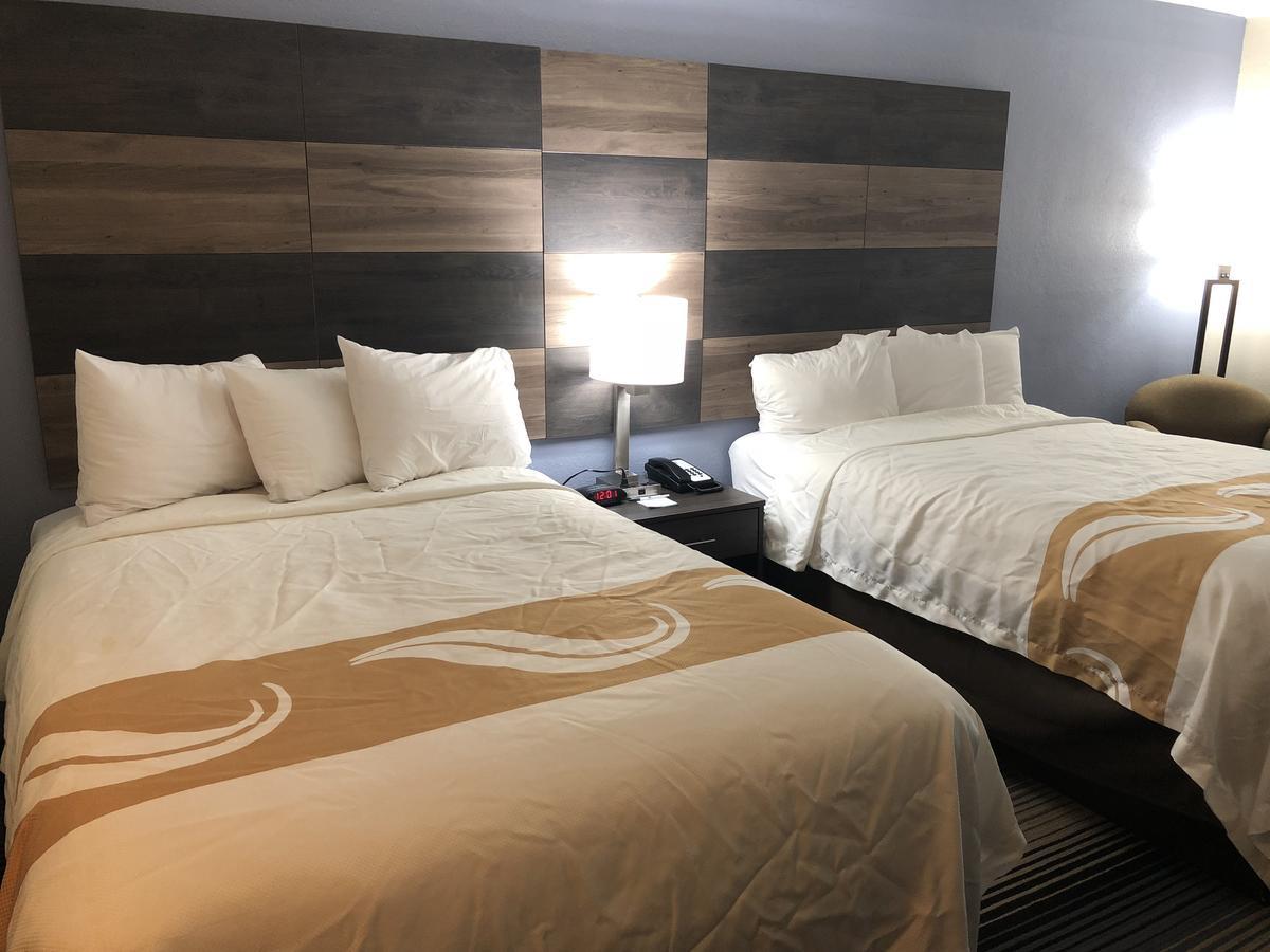 Quality Airport-near Uptown Hotel