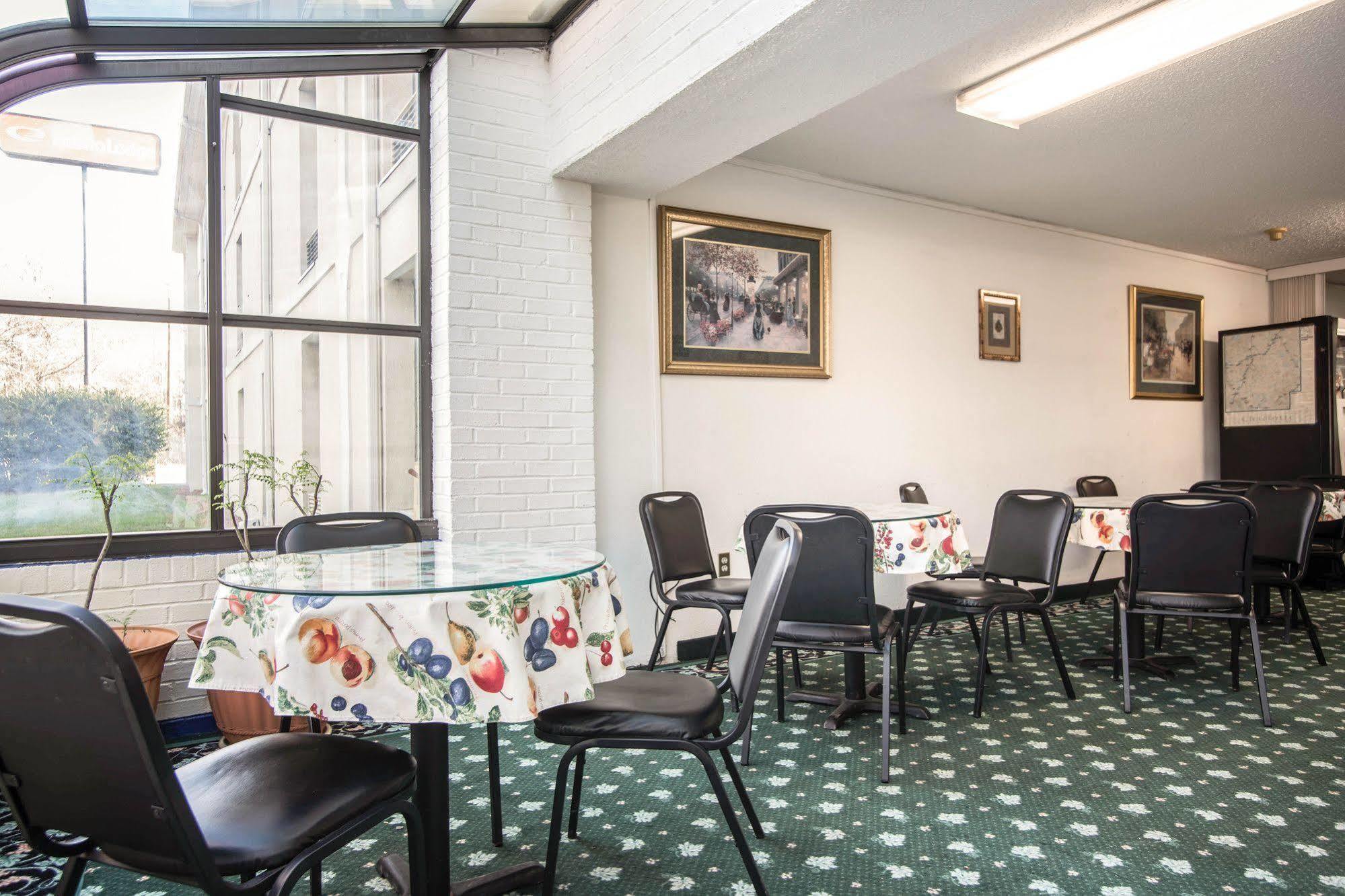 Quality Airport-near Uptown 2* Charlotte