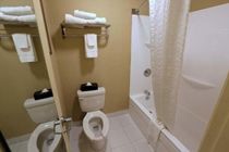 Hotel Country & By Radisson, I-85 Airport, Nc