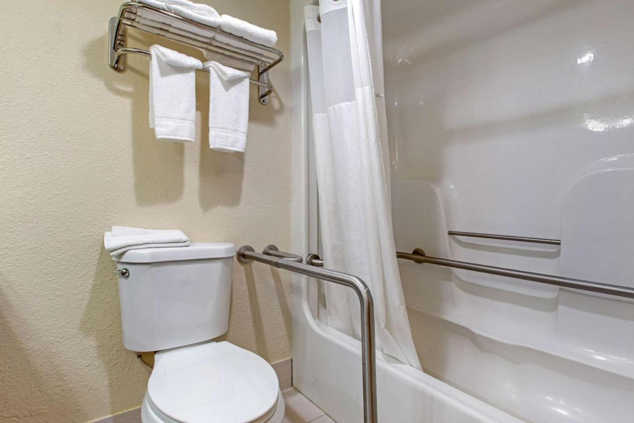 Quality Airport-near Uptown Charlotte