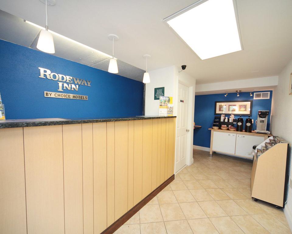 Rodeway Downtown Hotel