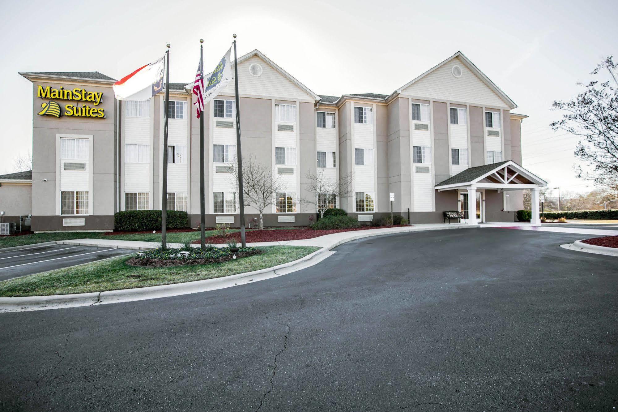 Candlewood - - Arrowood By Ihg Hotel Charlotte