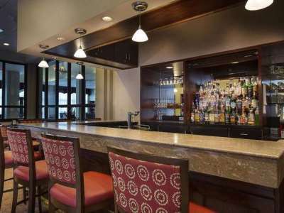 Hotel Doubletree By Hilton Airport