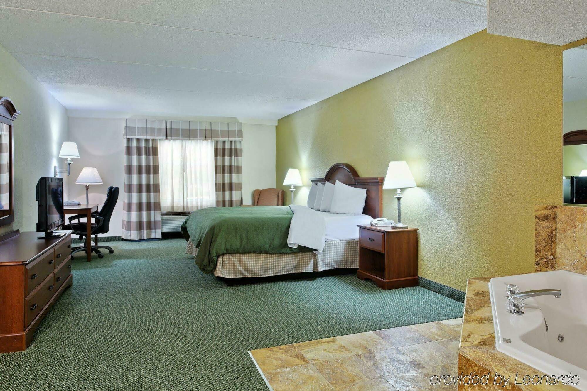 Hotel Country & By Radisson, Place, Nc 3*