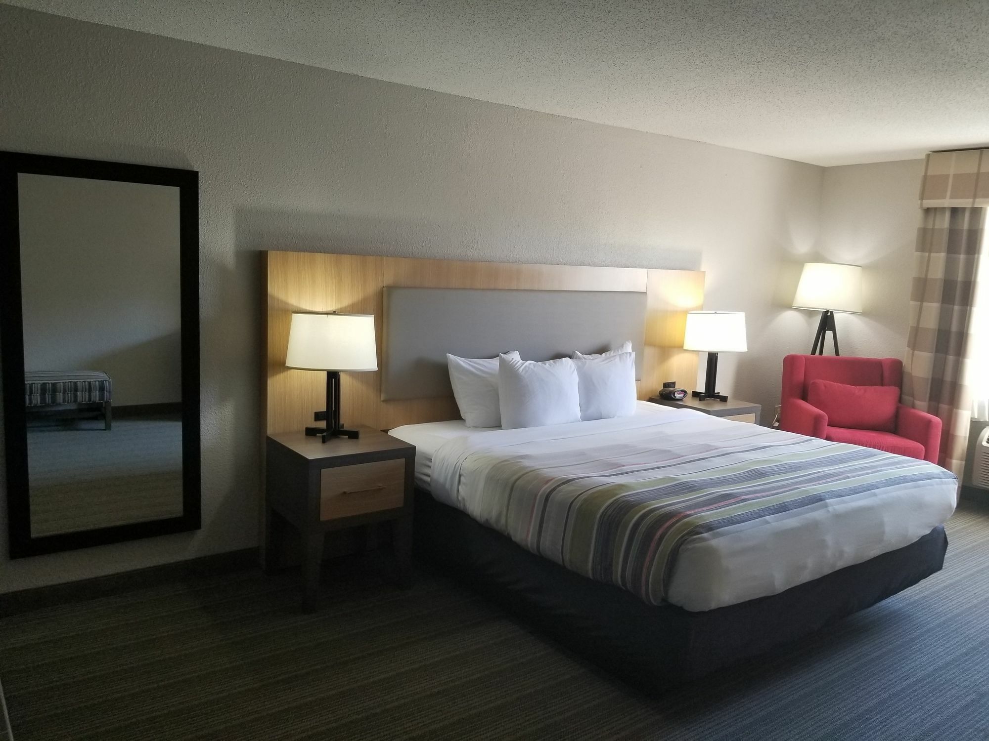 Country & By Radisson, Place, Nc Hotel Charlotte