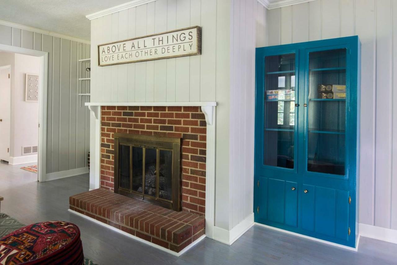 Holiday home Boho By The Water! 1750sqft - Fishing & Sleeps 10! *