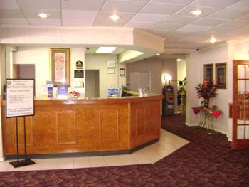 Motel Red Roof - Airport 2*